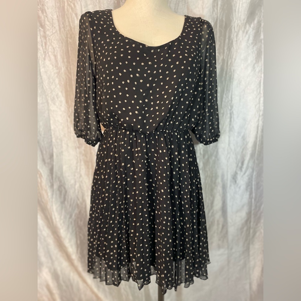 Minimi black with tan midi dress- sheer shell with black polyester liner